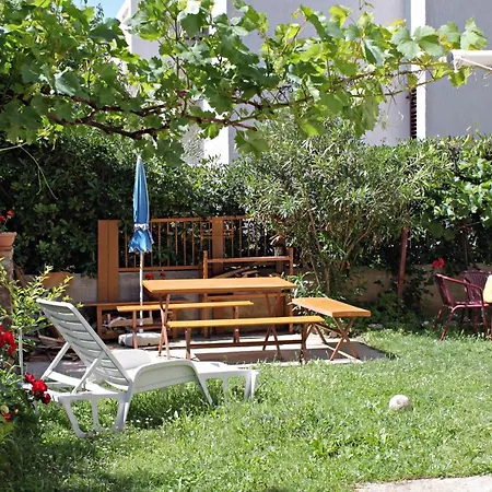 With A Parking Space Baska, Krk - 5443 דירה באסקה