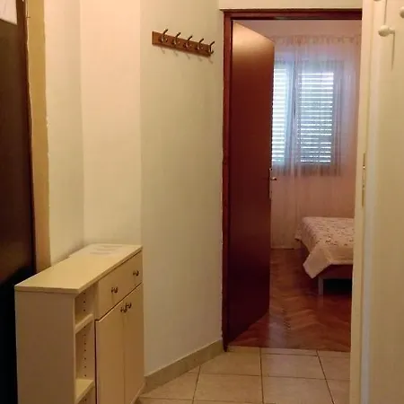 With A Parking Space Baska, Krk - 5443 * باشْكا