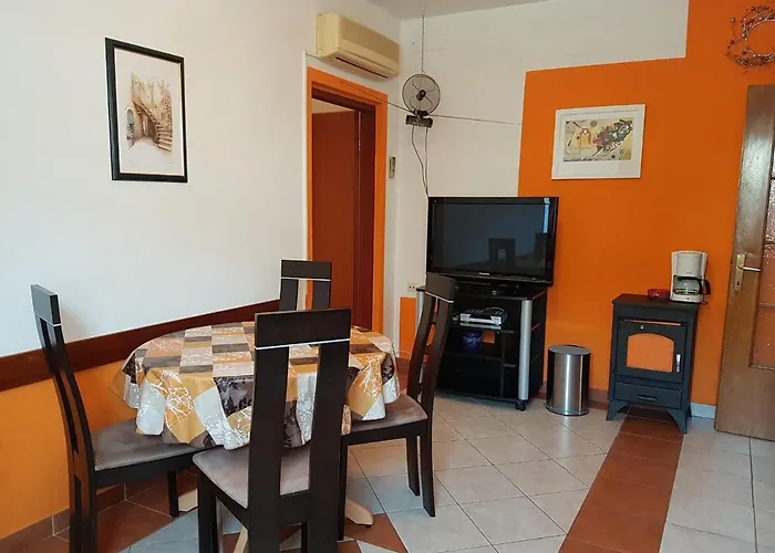 Апартаменты With A Parking Space Baska, Krk - 5443 *