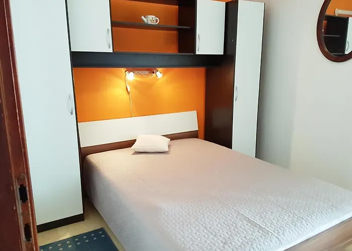 Appartement With A Parking Space Baska, Krk - 5443 Baška