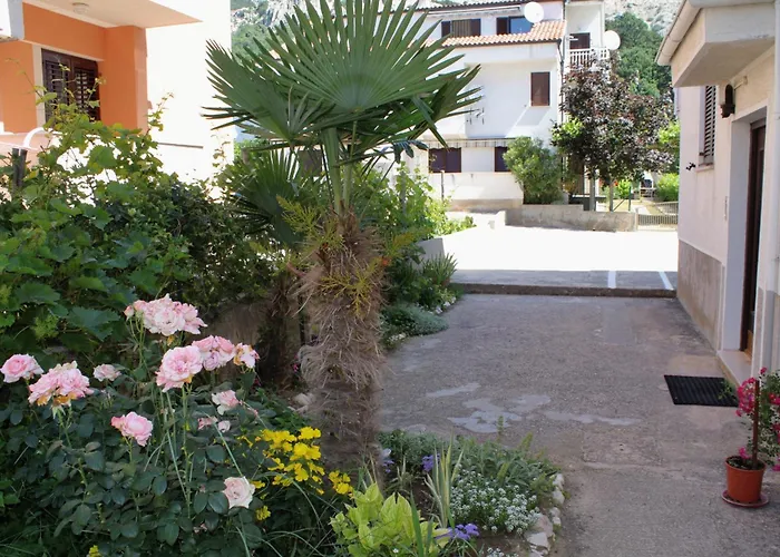 Appartement With A Parking Space Baska, Krk - 5443