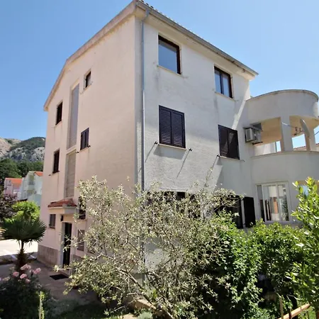 With A Parking Space Baska, Krk - 5443 Apartment Baska (Krk)