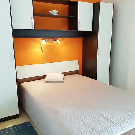 Apartment With A Parking Space Baska, Krk - 5443 Baska (Krk)